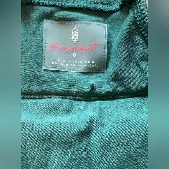 FP Movement Hot Shot Onesie  Ivy  Small - Picture 15 of 16